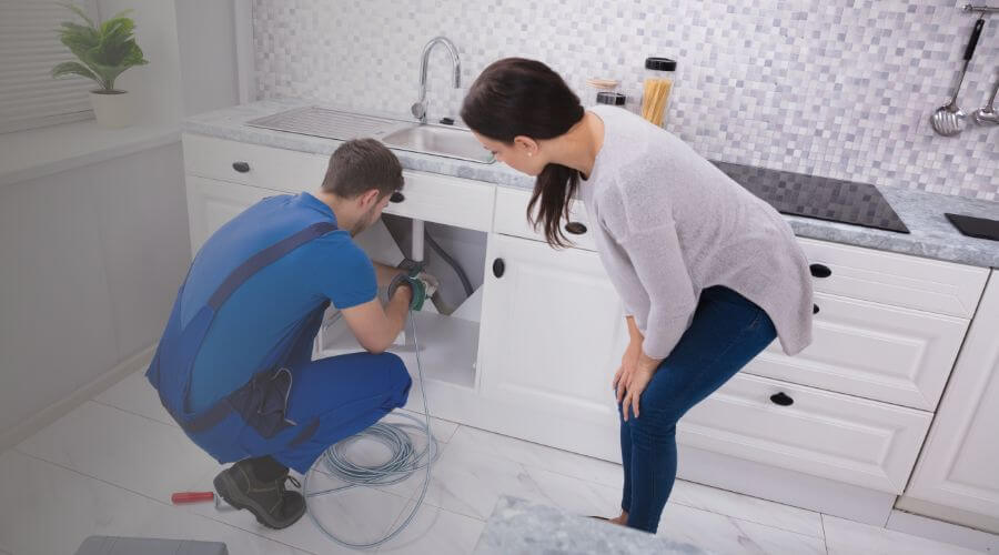 Expert burst pipe repair services in Dixie, WV